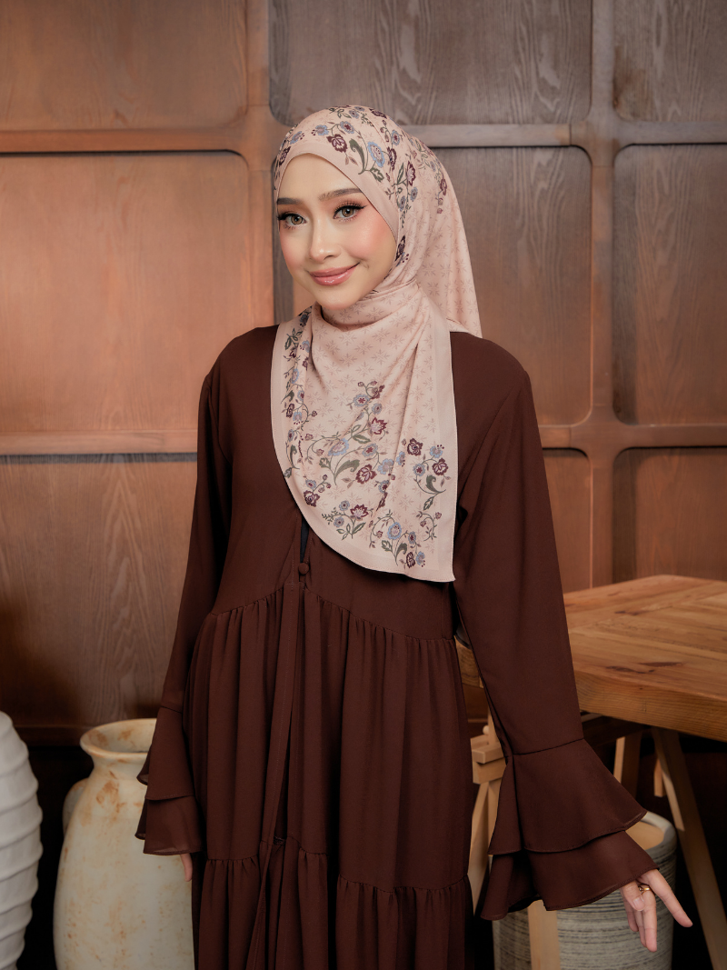 Noor in Sandy