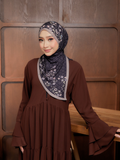Noor in Navyra