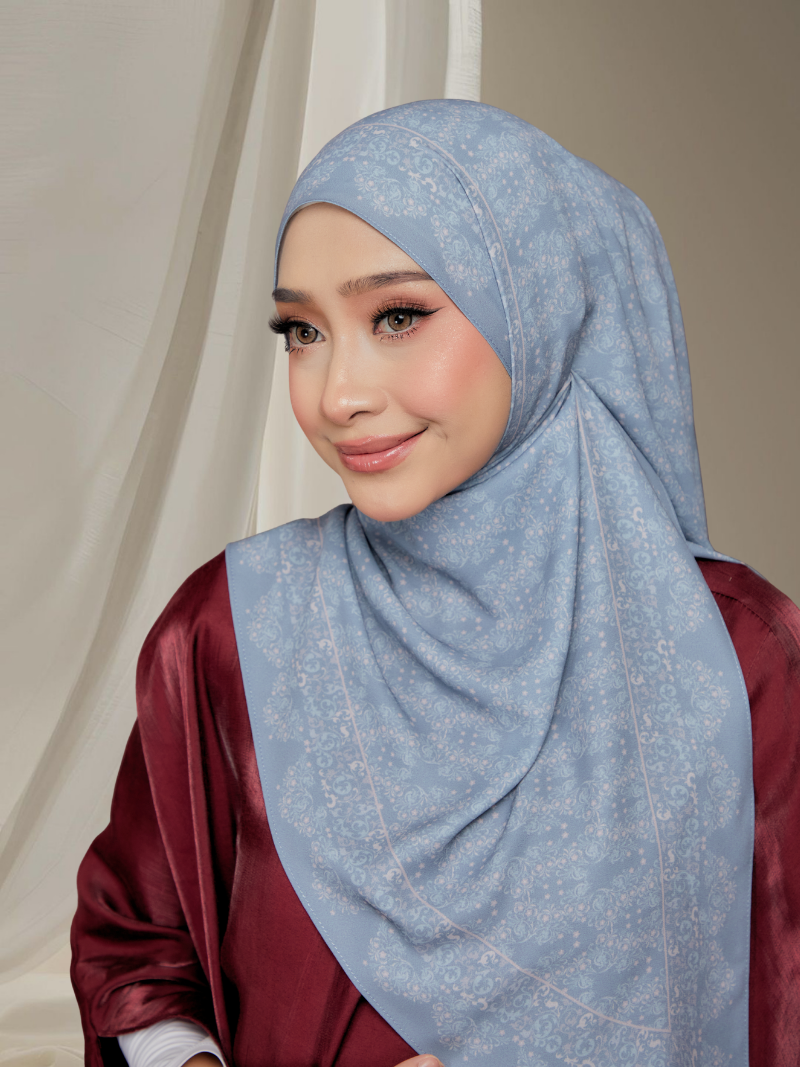 Yara in Cool Grey