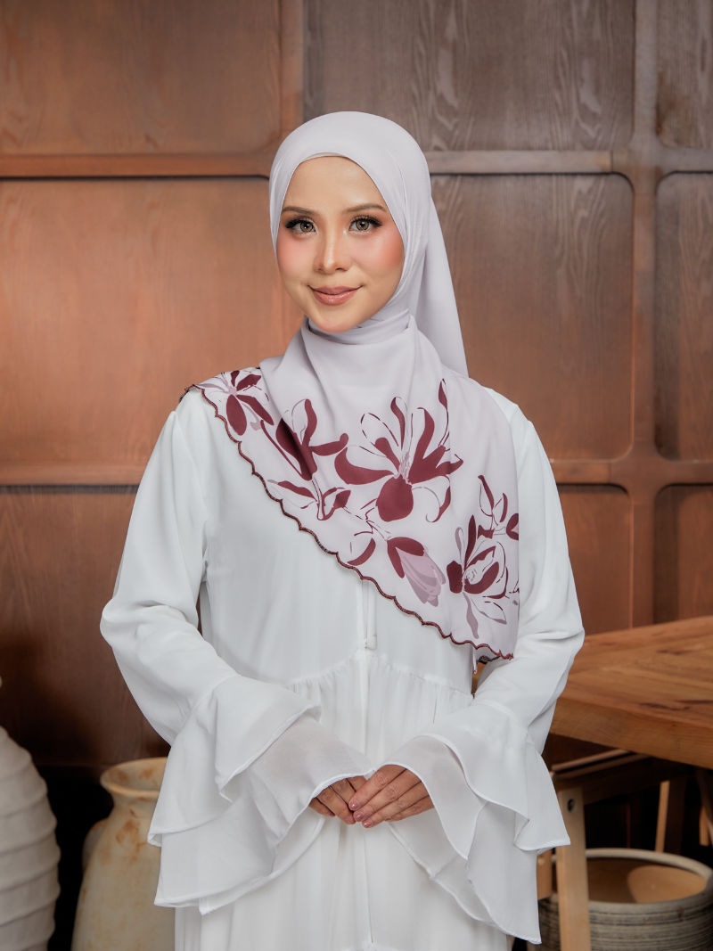Sulam in Dottie