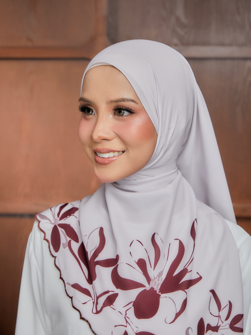 Sulam in Dottie