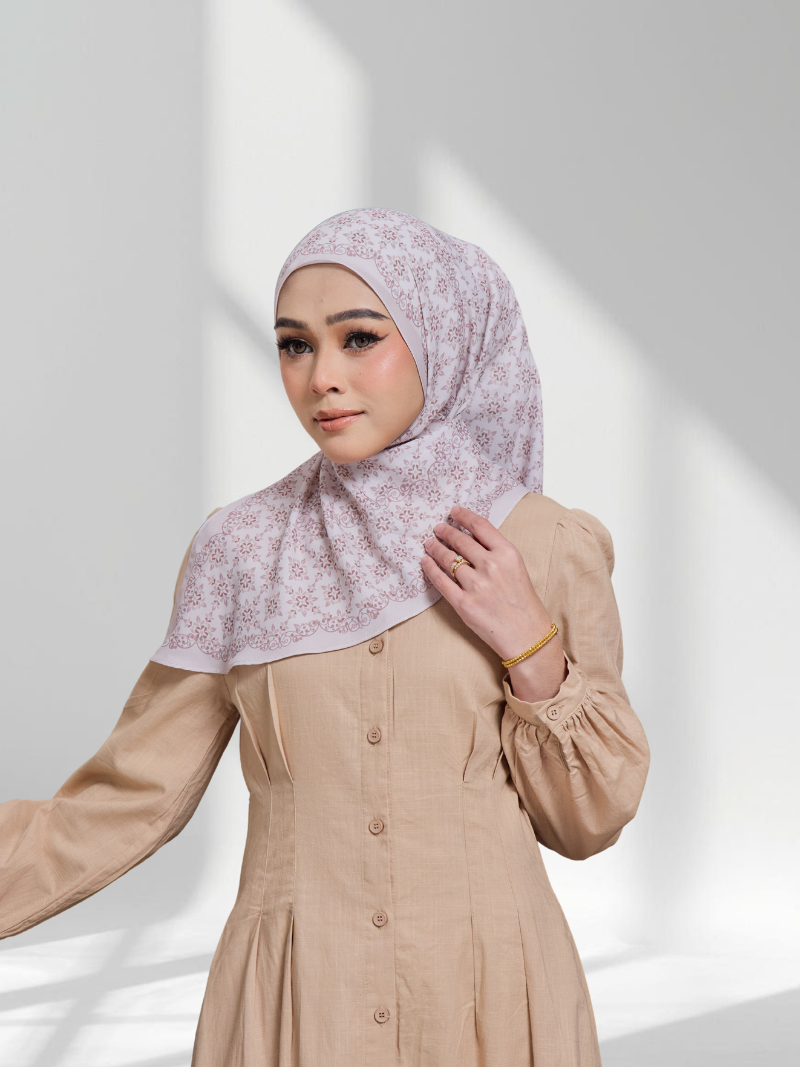 Aristella in Timeless