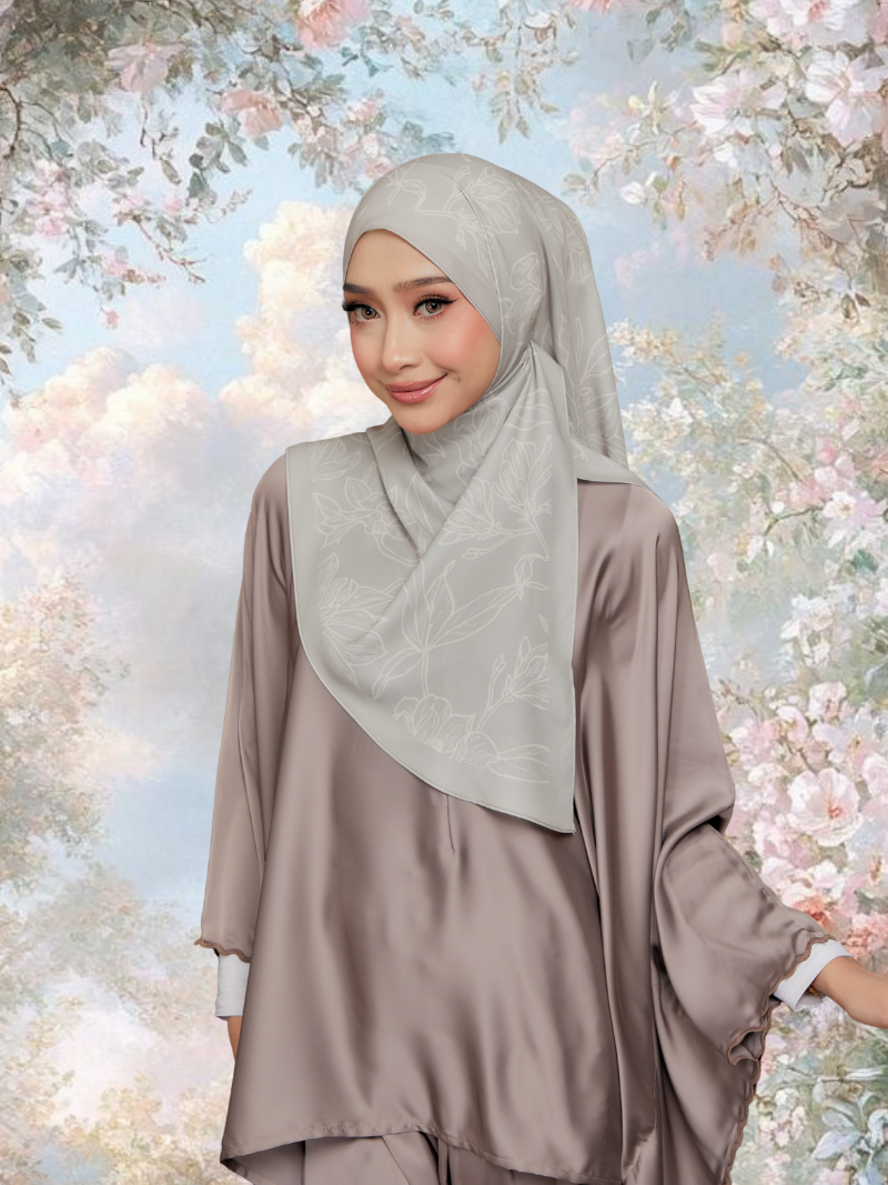 Qaseh in Soft Sage