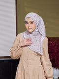 Nayla in Luxe Oat