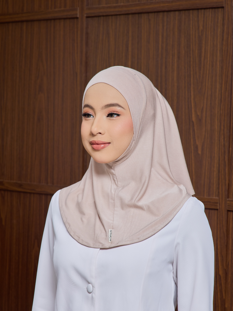 Basic Inner Neck in Sand